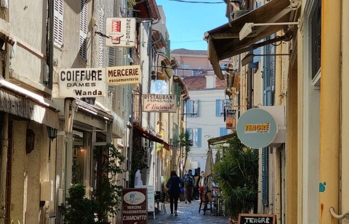 Bail commercial, rue commercçante