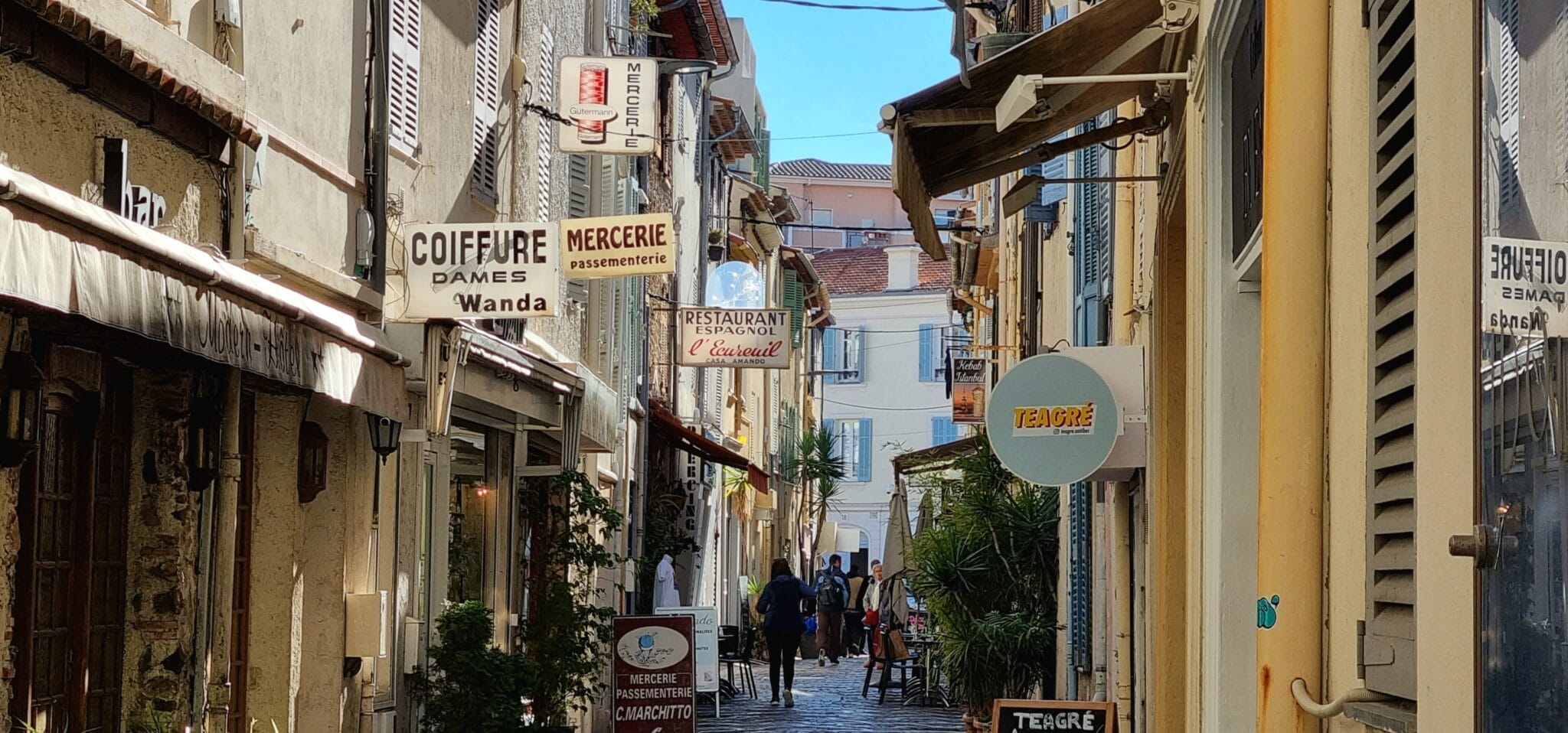 Bail commercial, rue commercçante